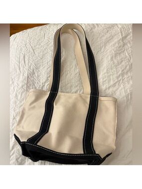 LL Bean Boat and Tote Small Black Zip-Top